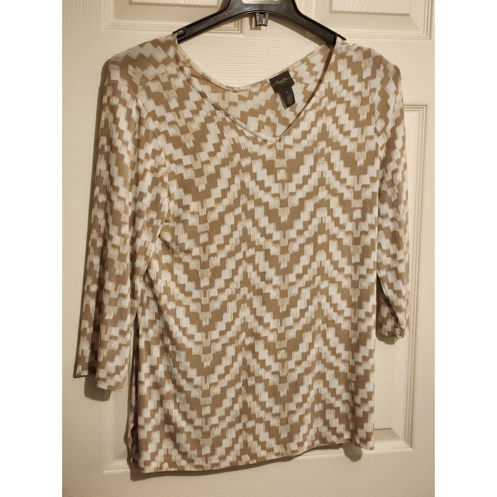 Chico Travelers Size 1 (M 8-10) Made In Usa Brown And White V-neck Top